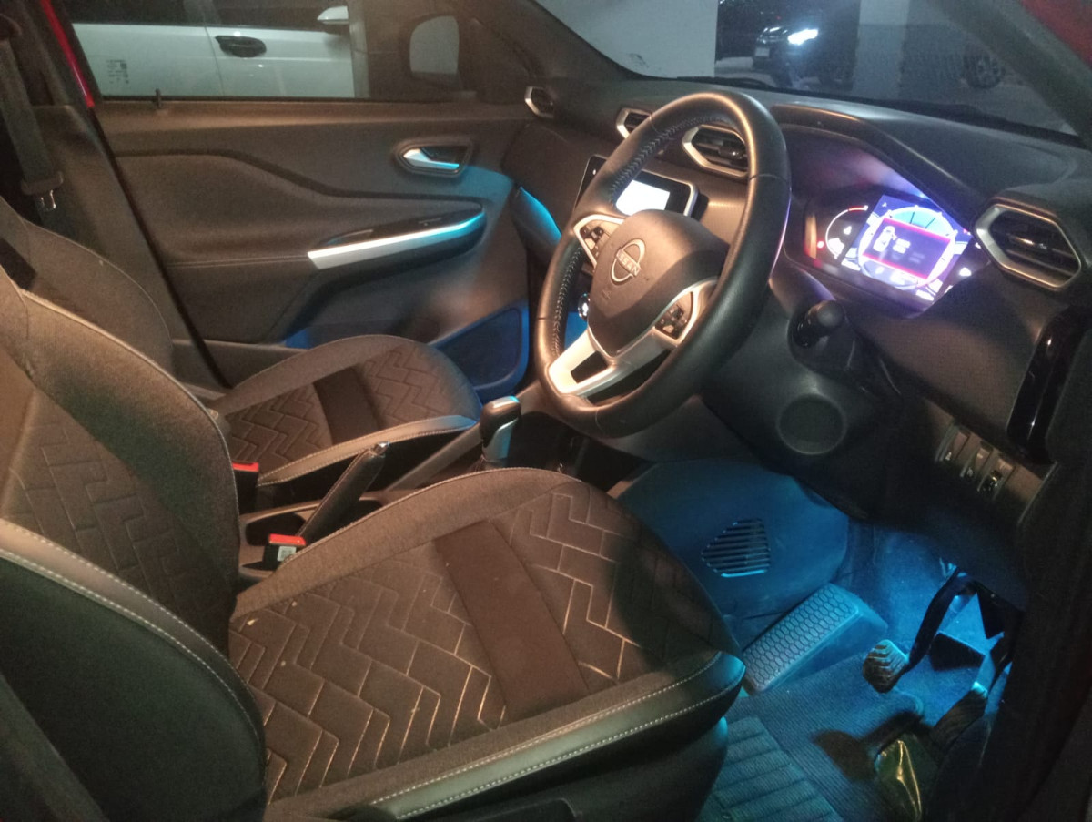 NISSAN  MAGNITE  TURBO