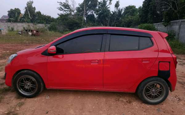 DAIHATSU AYLA