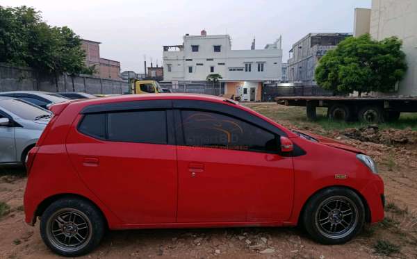 DAIHATSU AYLA