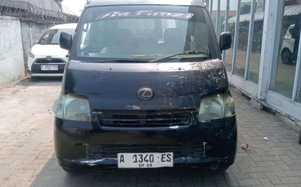 DAIHATSU GRAN MAX 1.3 D