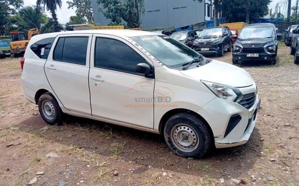 DAIHATSU SIGRA D