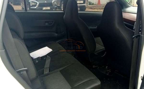 DAIHATSU SIGRA D