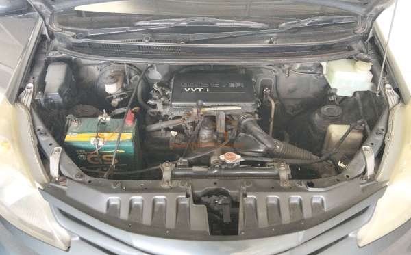 DAIHATSU XENIA
