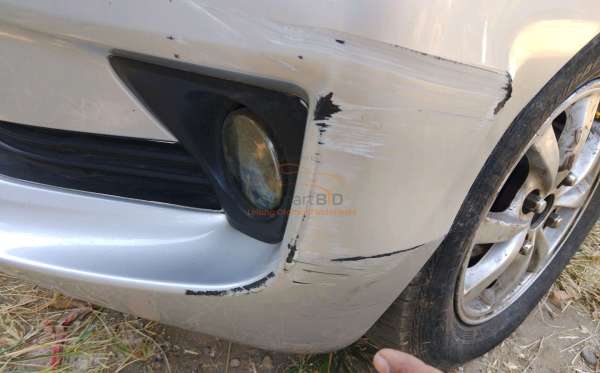 DAIHATSU XENIA