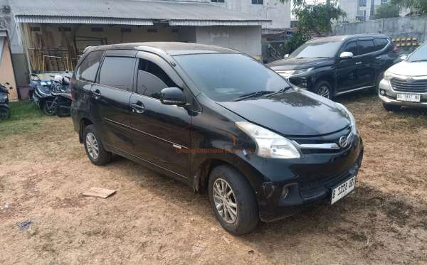 DAIHATSU  XENIA