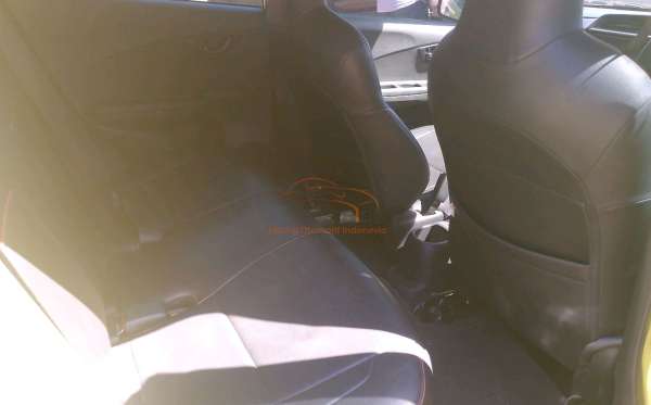 HONDA BRIO