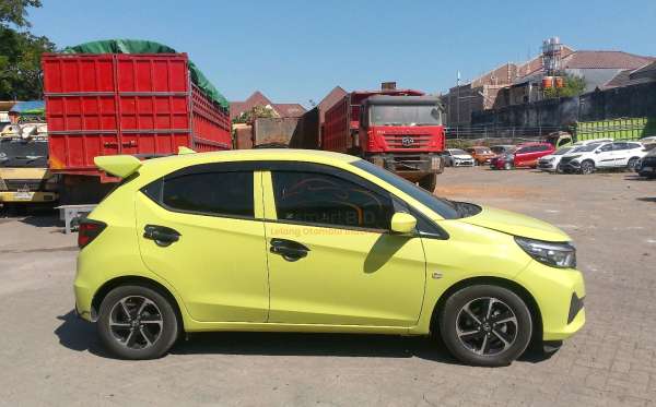 HONDA BRIO