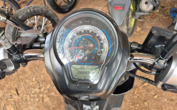 HONDA SCOOPY CW