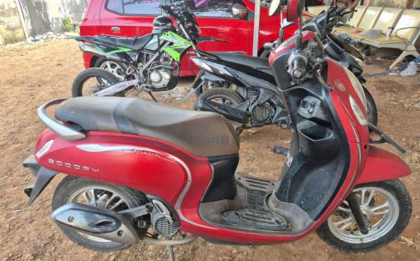 HONDA SCOOPY