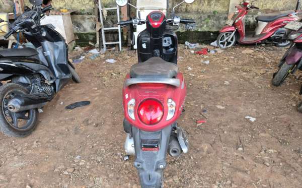 HONDA SCOOPY