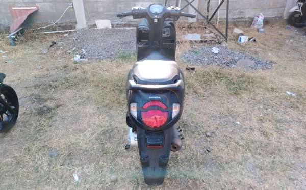 HONDA SCOOPY PRESTIGE