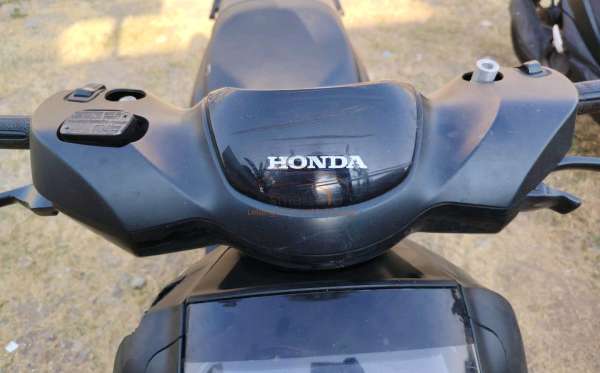 HONDA SCOOPY PRESTIGE
