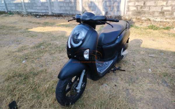 HONDA SCOOPY PRESTIGE