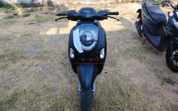 HONDA SCOOPY PRESTIGE
