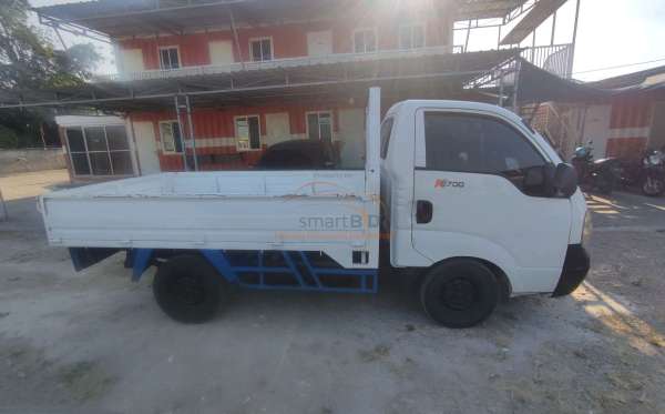 KIA K 2700