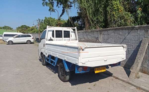 KIA K 2700