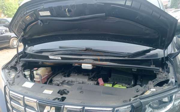 TOYOTA ALPHARD 2.5