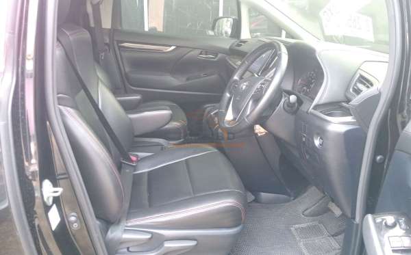 TOYOTA ALPHARD 2.5