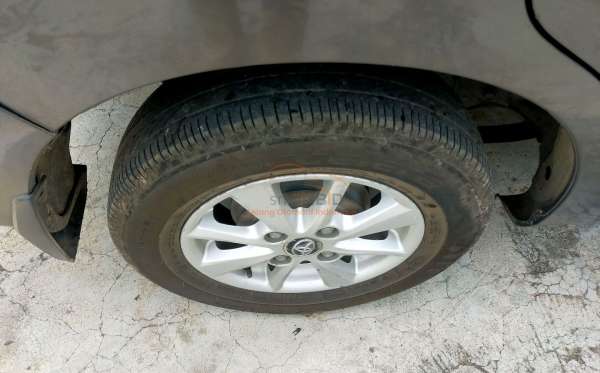 TOYOTA AVANZA 1.3 G