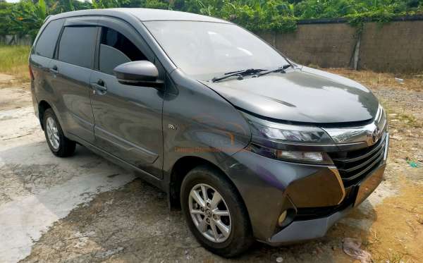 TOYOTA AVANZA 1.3 G