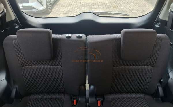 TOYOTA INNOVA 2.4 G