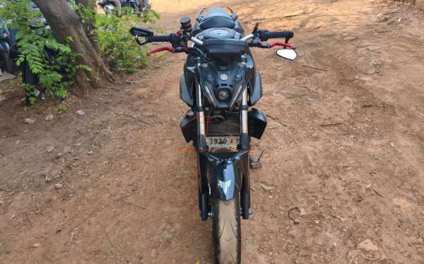 YAMAHA MT 25