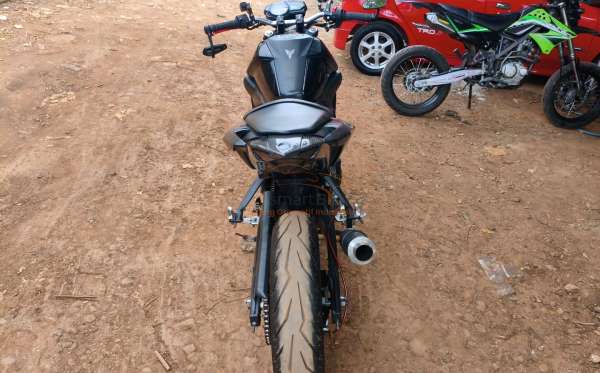 YAMAHA MT 25