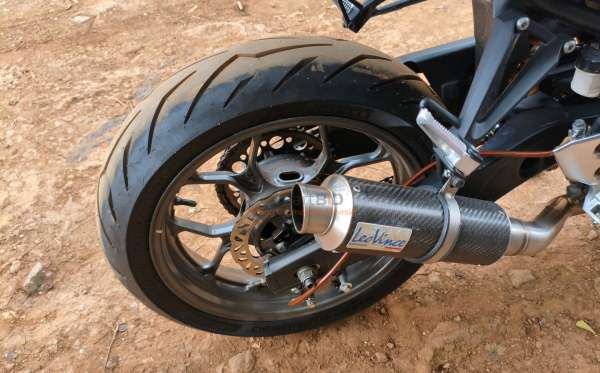 YAMAHA MT 25