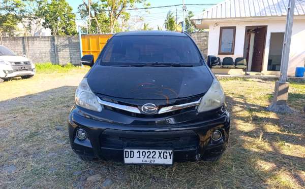 DAIHATSU  XENIA