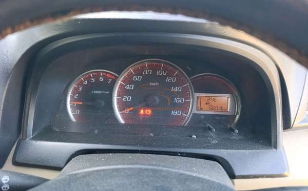 DAIHATSU  XENIA