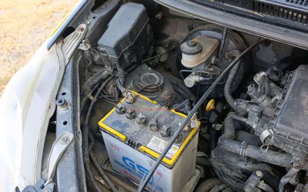 DAIHATSU  XENIA