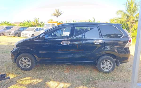 DAIHATSU  XENIA
