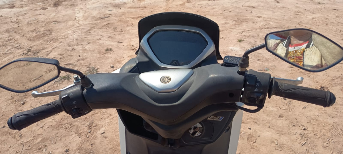 YAMAHA LEXI