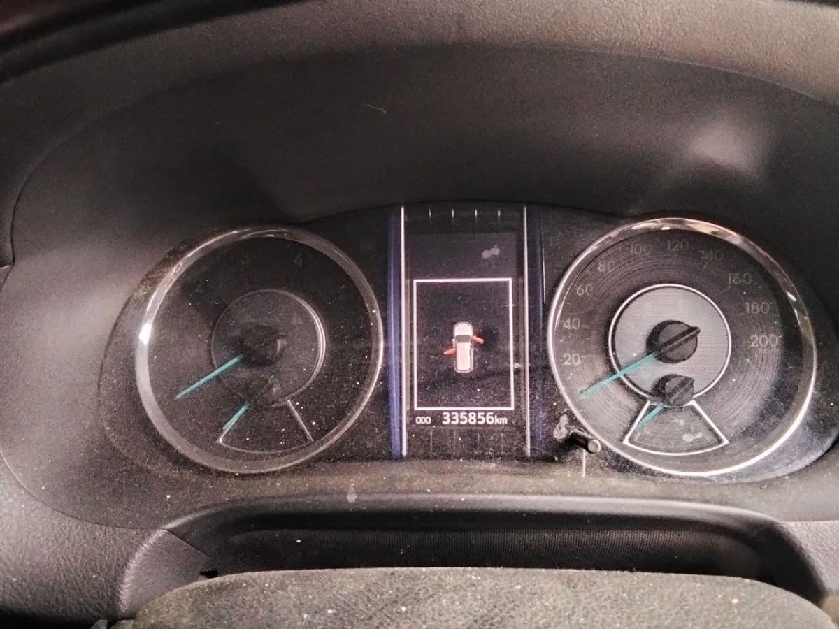 TOYOTA FORTUNER 2.4 VRZ