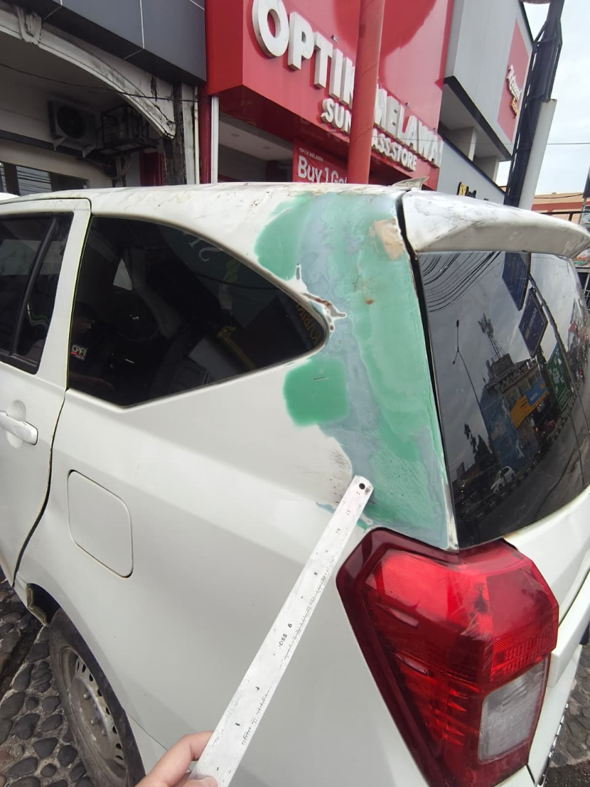 DAIHATSU  SIGRA  D