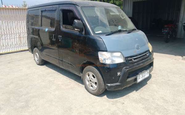 DAIHATSU  GRAN MAX