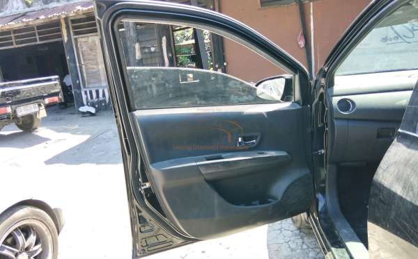 DAIHATSU SIGRA