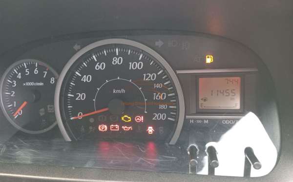 DAIHATSU SIGRA R