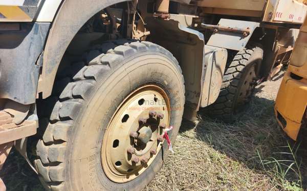 DONGFENG  DUMPER TRUCK  8X4