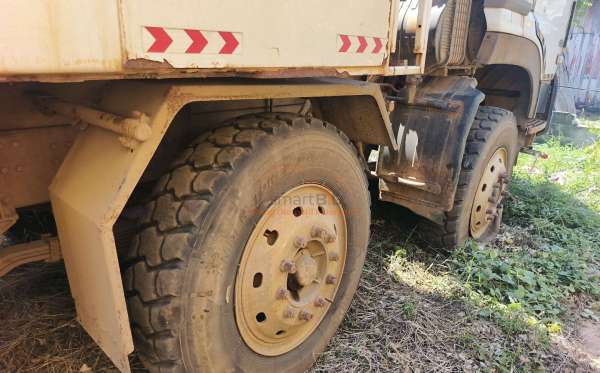 DONGFENG  DUMPER TRUCK  8X4