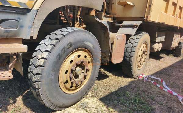 DONGFENG  DUMPER TRUCK  8X4
