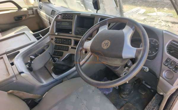 DONGFENG  DUMPER TRUCK  8X4