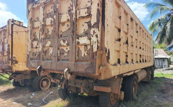 DONGFENG  DUMPER TRUCK  8X4