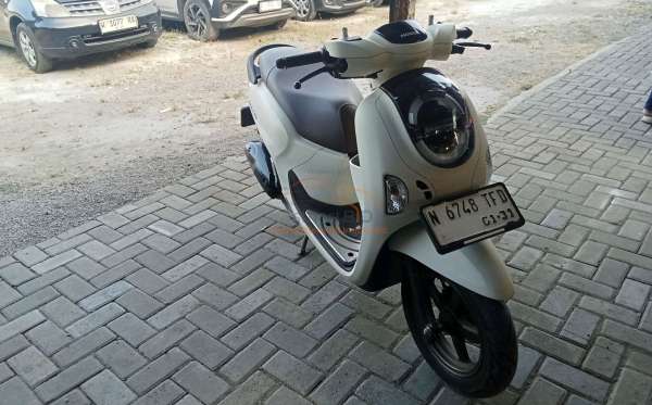 HONDA SCOOPY