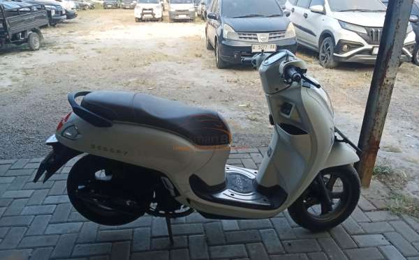 HONDA SCOOPY
