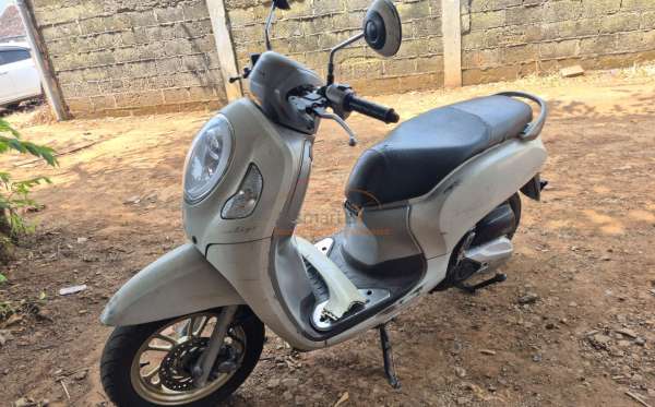 HONDA SCOOPY