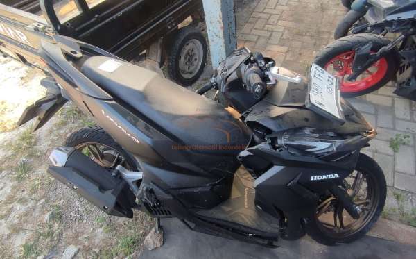 HONDA  VARIO 125