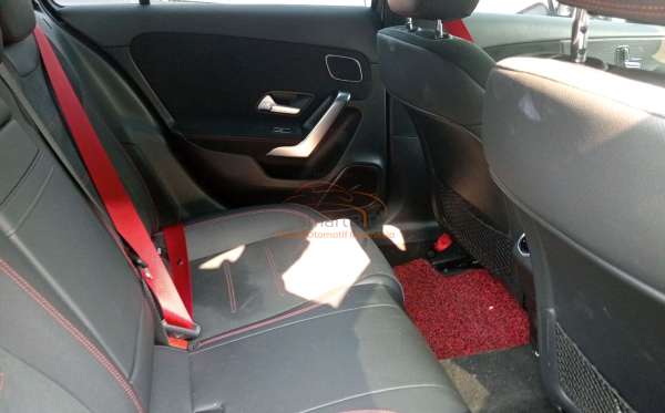 MERCEDES BENZ AMG A 354 Matic (177) AT