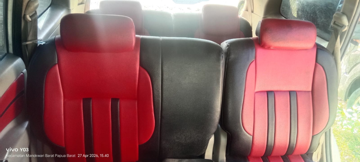 TOYOTA INNOVA  G
