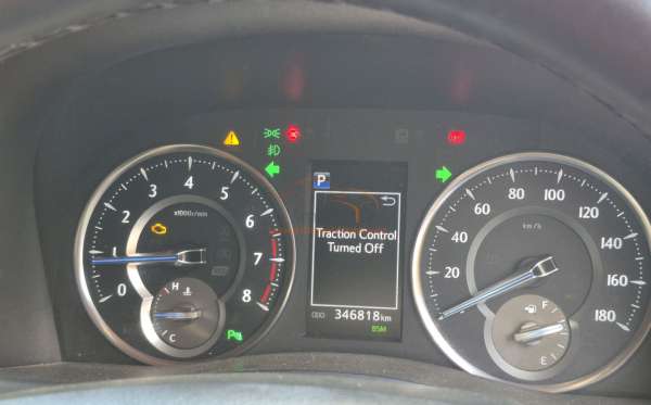 TOYOTA ALPHARD 2.5 X